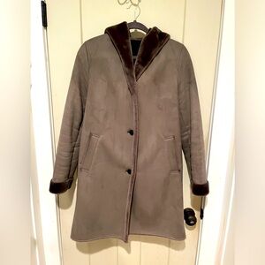 Uniqlo faux shearling women’s coat with hood size XS